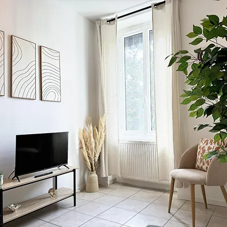 Sacramento Apartment